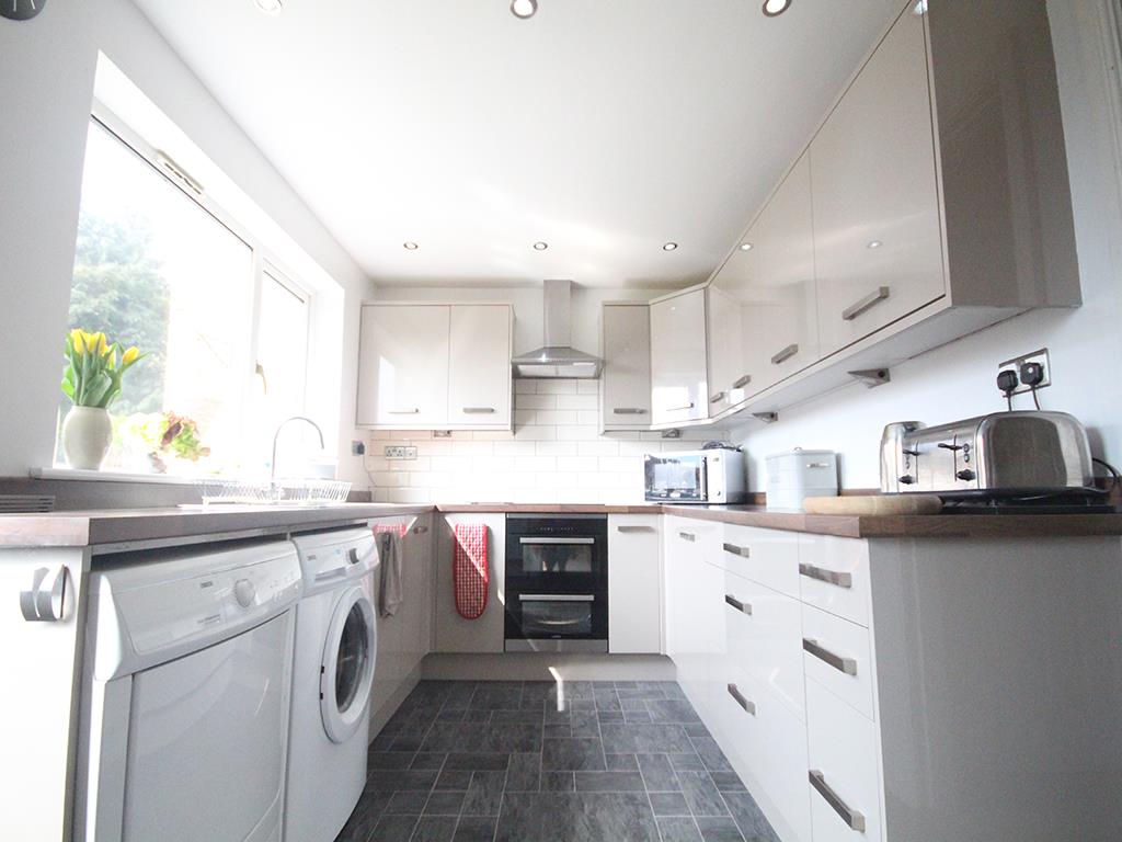 4 bedroom detached house For Sale in Earby - IMG_2515.jpg